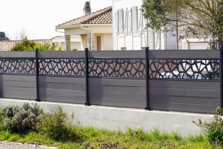 R&eacute;ussir l'installation de vos cl&ocirc;tures &agrave; Marines