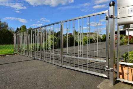 M&eacute;tallerie &agrave; Marines, de la conception &agrave; l'installation